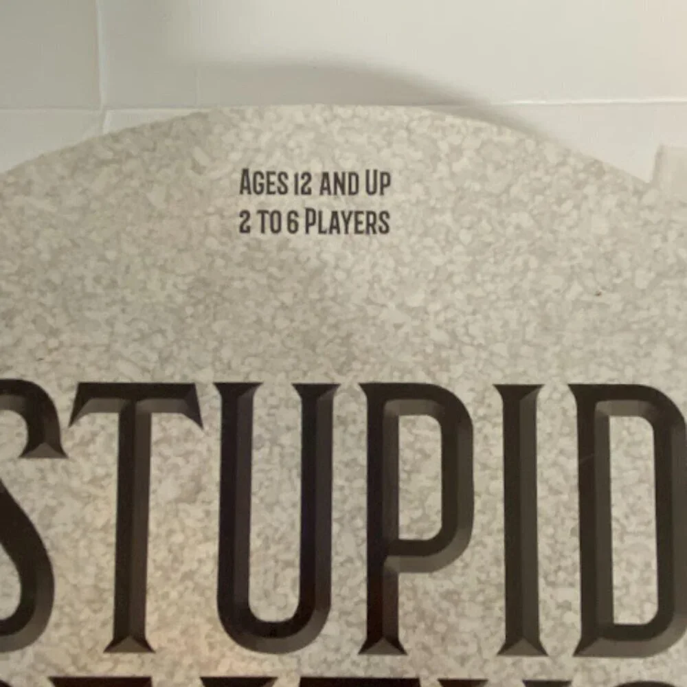 University Games Stupid Deaths: The Frightfully Funny Game